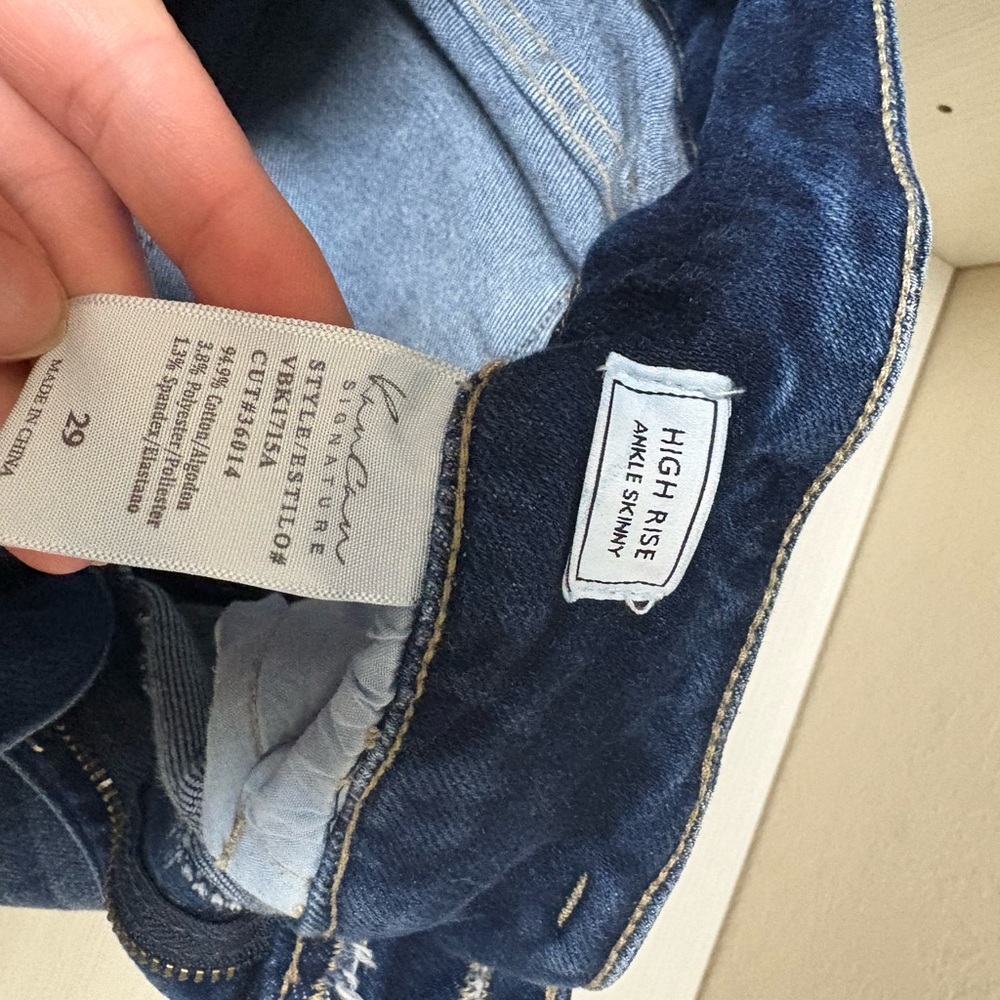 KanCan High Rise Blue Jeans with Classic Indigo Finish